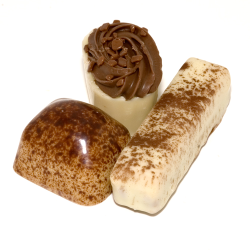 handgemaakte-chocolade-bonbons-wit