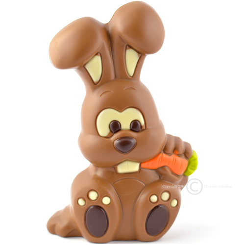 Chocolade paashaas met wortel