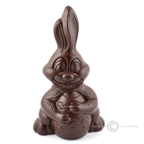 paashaas met ei pure chocolade