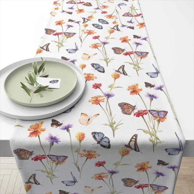 Tafelloper 40x150 cm Butterfly garden white